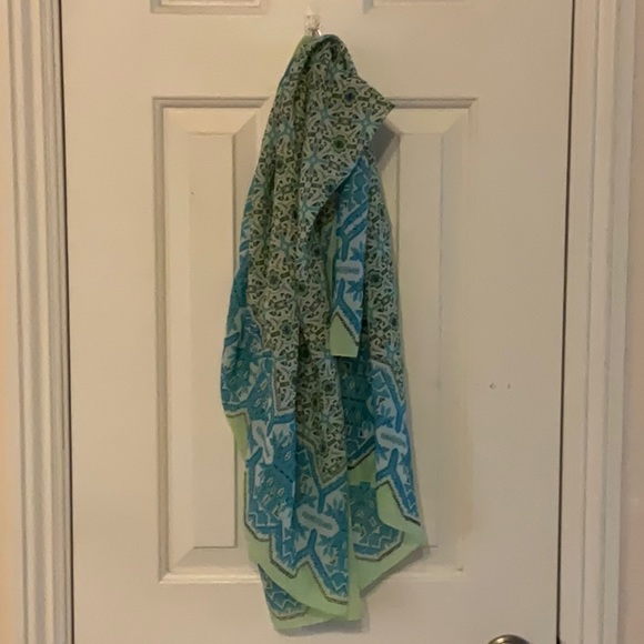 🧣 CHICO’S PRINT SCARF 🧣 - Picture 10 of 16
